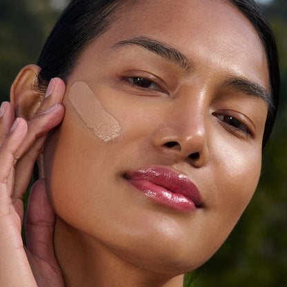 Clarins UV PLUS Anti-Pollution Tinted Sunscreen