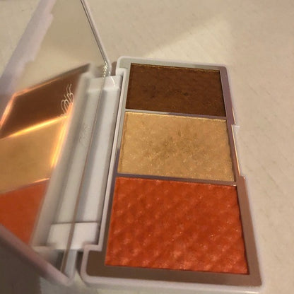 Pur Bronze & Brighten Dreamer Cheek Palette 0.4 oz