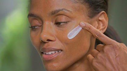 Clarins UV PLUS Anti-Pollution Tinted Sunscreen